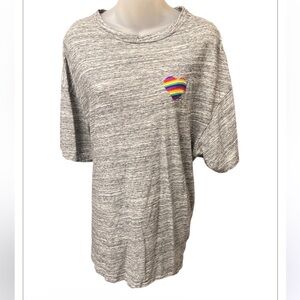 Victoria's Secret PINK one-size, gray short-sleeve t-shirt rainbow heart